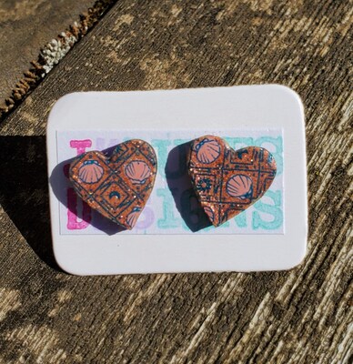 Heart shaped wood stud earring, Floral quilt patterns - image2